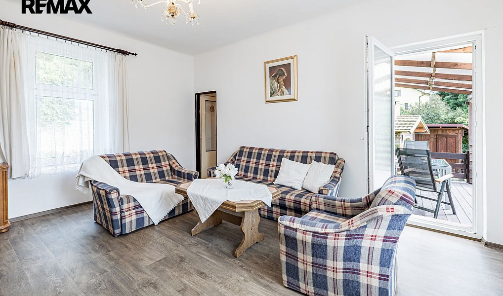 Prodej domu 142 m² s pozemkem 347 m², Všestary – náhled fotky 17