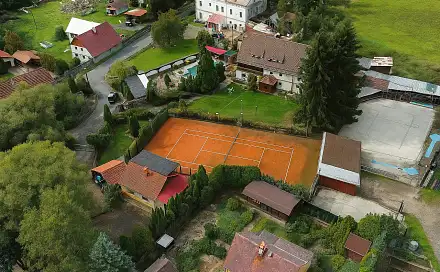 Prodej domu 400 m² s pozemkem 4 006 m², Verneřice - Loučky, okres Děčín