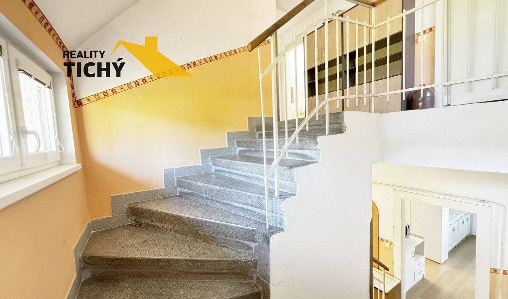 Prodej domu 130 m² s pozemkem 599 m², Náchod – náhled fotky 26