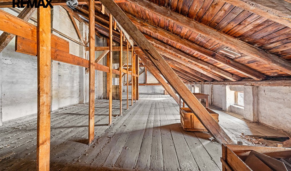 Prodej nájemního domu, činžáku 1 123 m², Jindřichův Hradec – náhled fotky 28