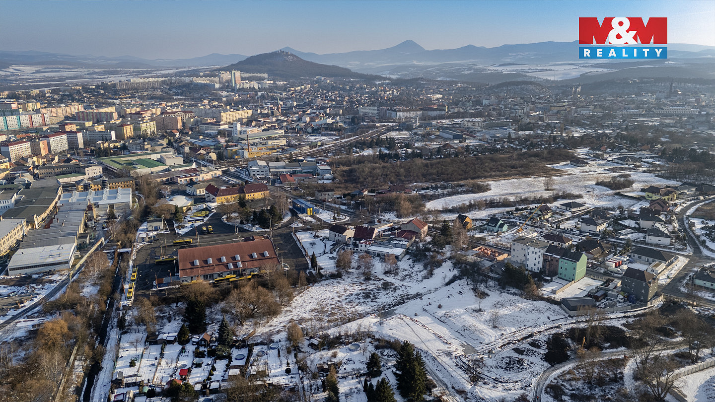 Prodej stavebního pozemku 5 925 m² – další