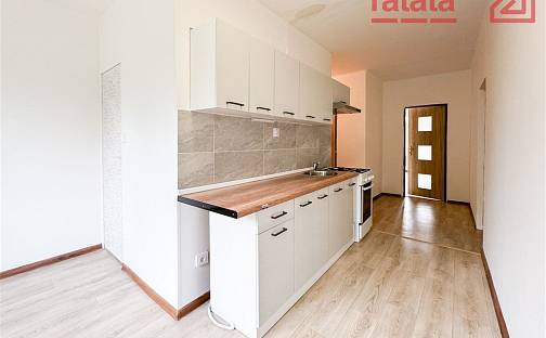 Pronájem bytu 2+1 54 m², Královéhradecká, Klášterec nad Ohří - Miřetice u Klášterce nad Ohří, okres Chomutov
