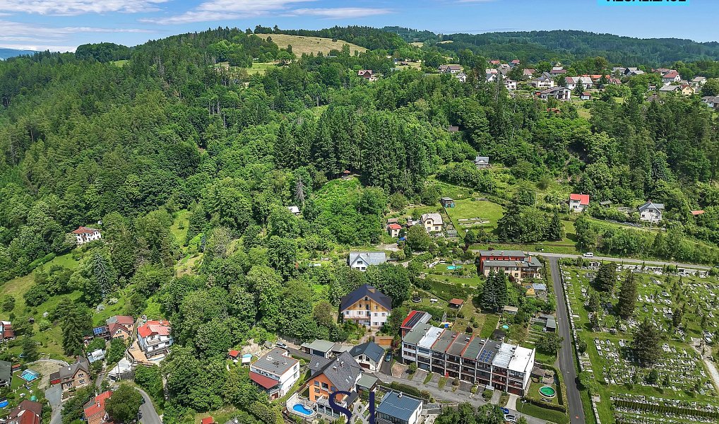 Prodej ubytovacího objektu 528 m², Železný Brod – náhled fotky 14