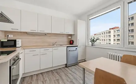 Prodej bytu 4+1 87 m², Kardašovská, Praha 9 - Hloubětín
