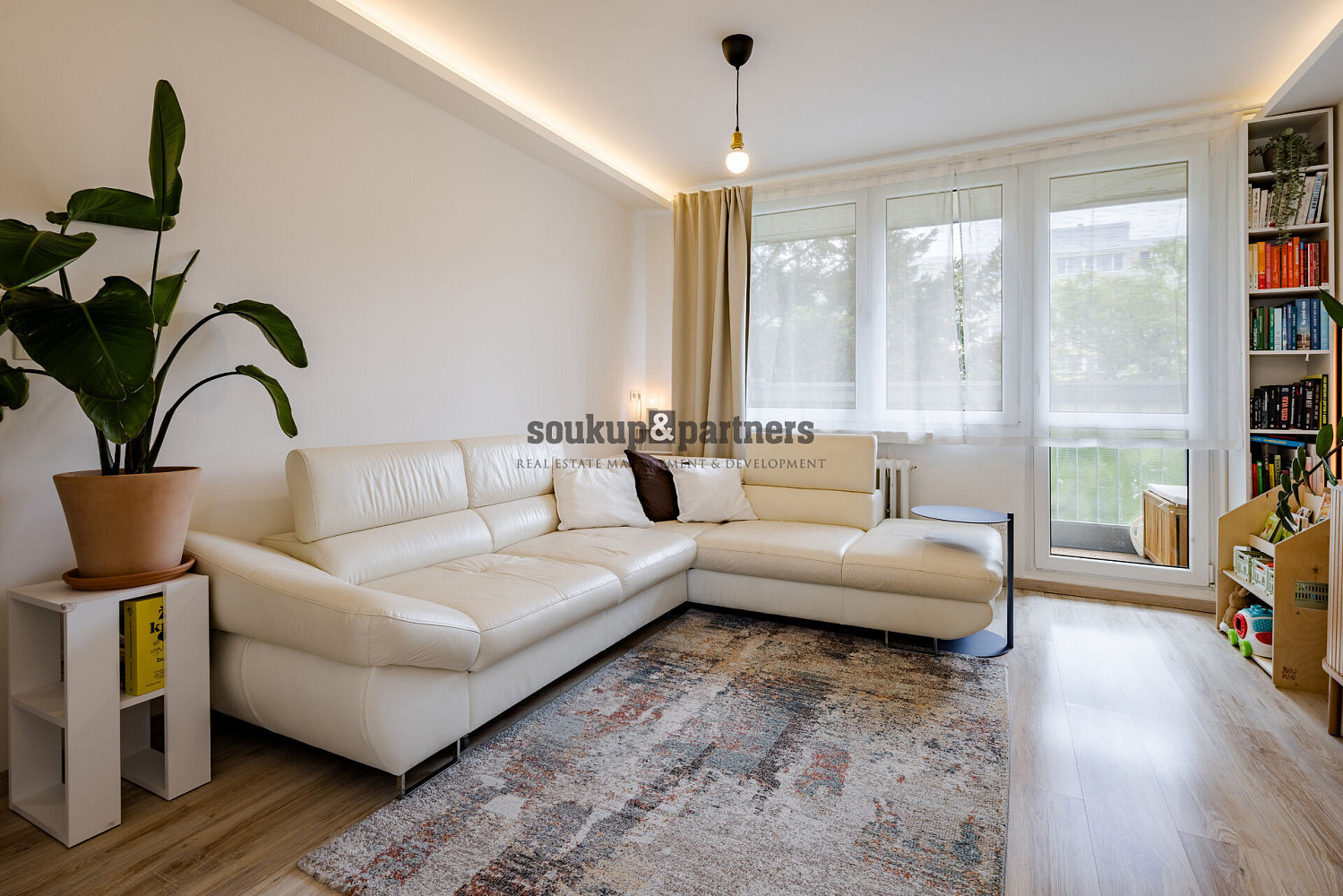 Pronájem bytu 3+kk 60 m² — photo 4
