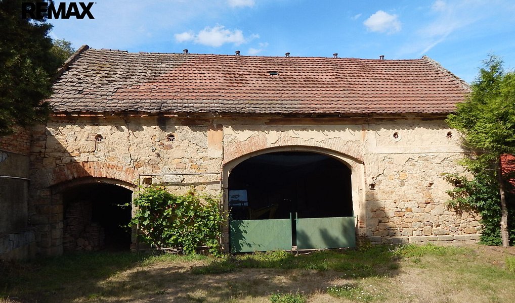 Prodej domu 160 m² s pozemkem 1 232 m², Velemín – náhled fotky 19