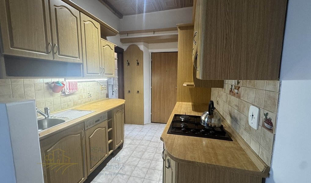 Pronájem bytu 2+kk 50 m², Jičín – náhled fotky 4