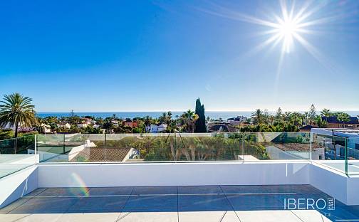 Prodej domu 390 m² s pozemkem 779 m², Marbesa, Španělsko