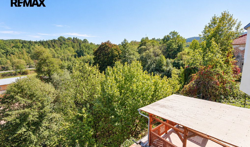 Prodej domu 200 m² s pozemkem 910 m², Kájov – náhled fotky 58