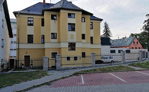 Pronájem kanceláře 56 m², Baarova, Liberec - Liberec I-Staré Město
