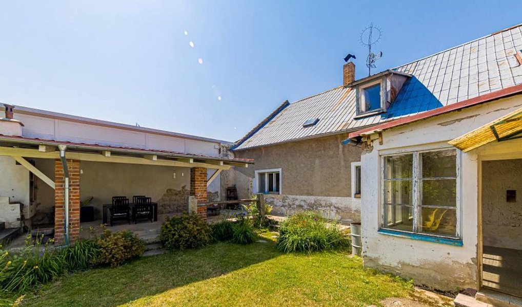 Prodej domu 160 m² s pozemkem 931 m², Slavonice – náhled fotky 27