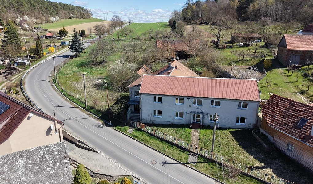 Prodej stavebního pozemku 5 367 m², Přemyslovice – náhled fotky 6