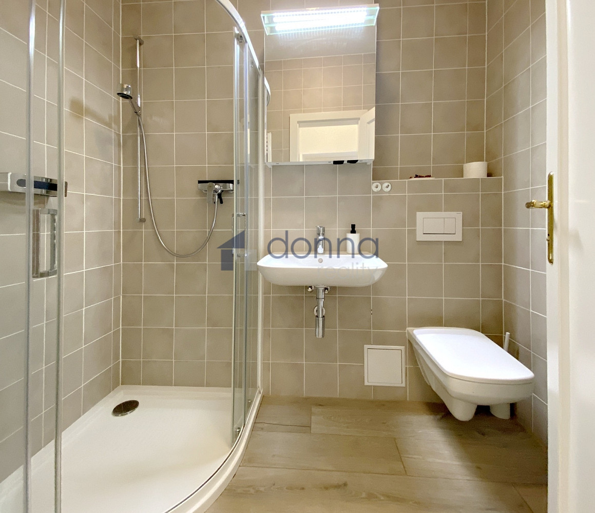 Pronájem bytu 2+kk 48 m² — photo 3