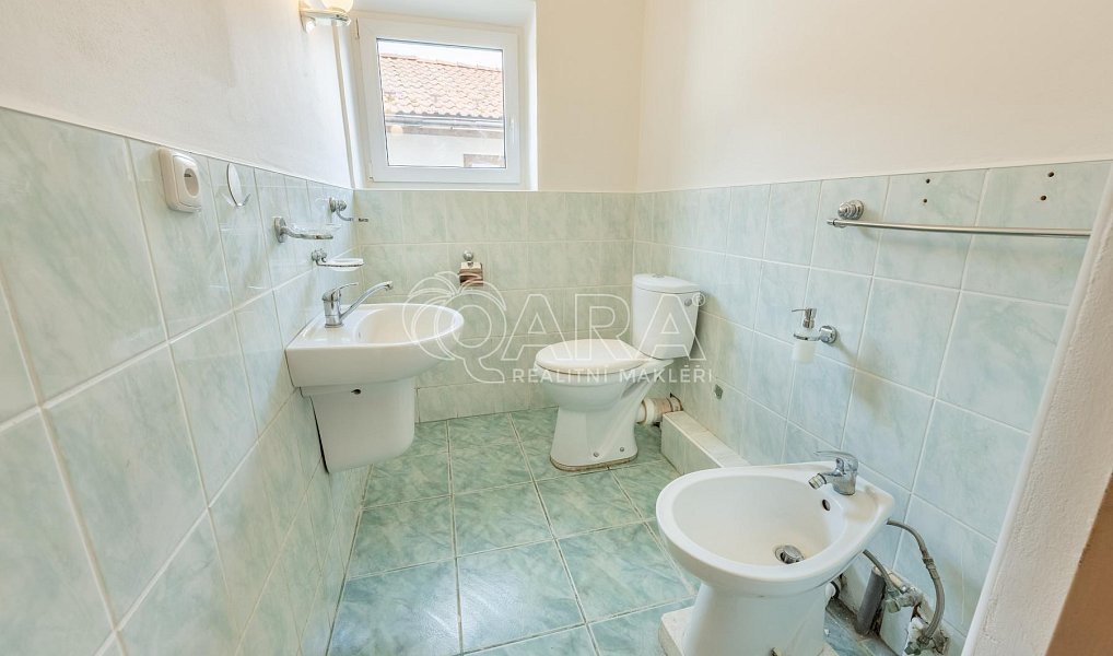 Prodej domu 362 m² s pozemkem 1 568 m², Zvánovice – náhled fotky 26