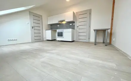 Pronájem bytu 1+kk 34 m², U lednice, Troubsko, okres Brno-venkov