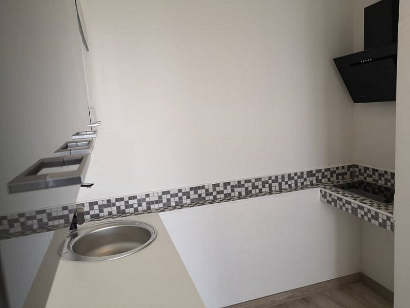 Prodej bytu 1+kk 33 m² — photo 3