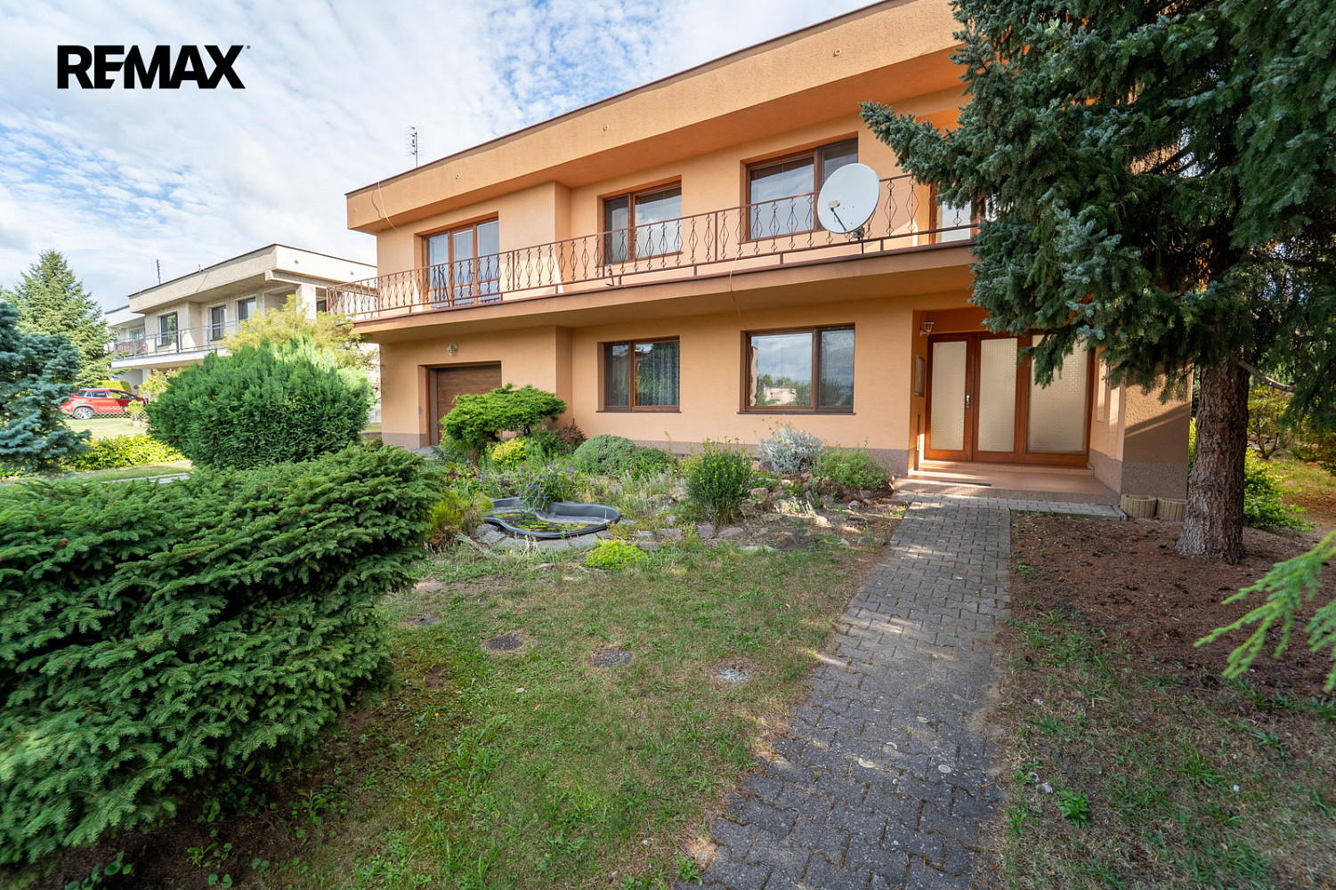 Prodej domu 234 m² s pozemkem 999 m² — photo 2