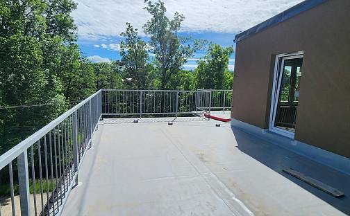 Prodej bytu 4+kk 82 m², Nádražní, Třešť, okres Jihlava