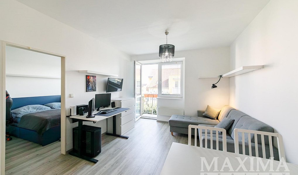 Pronájem bytu 2+kk, 38 m², Praha-západ, Jinočany