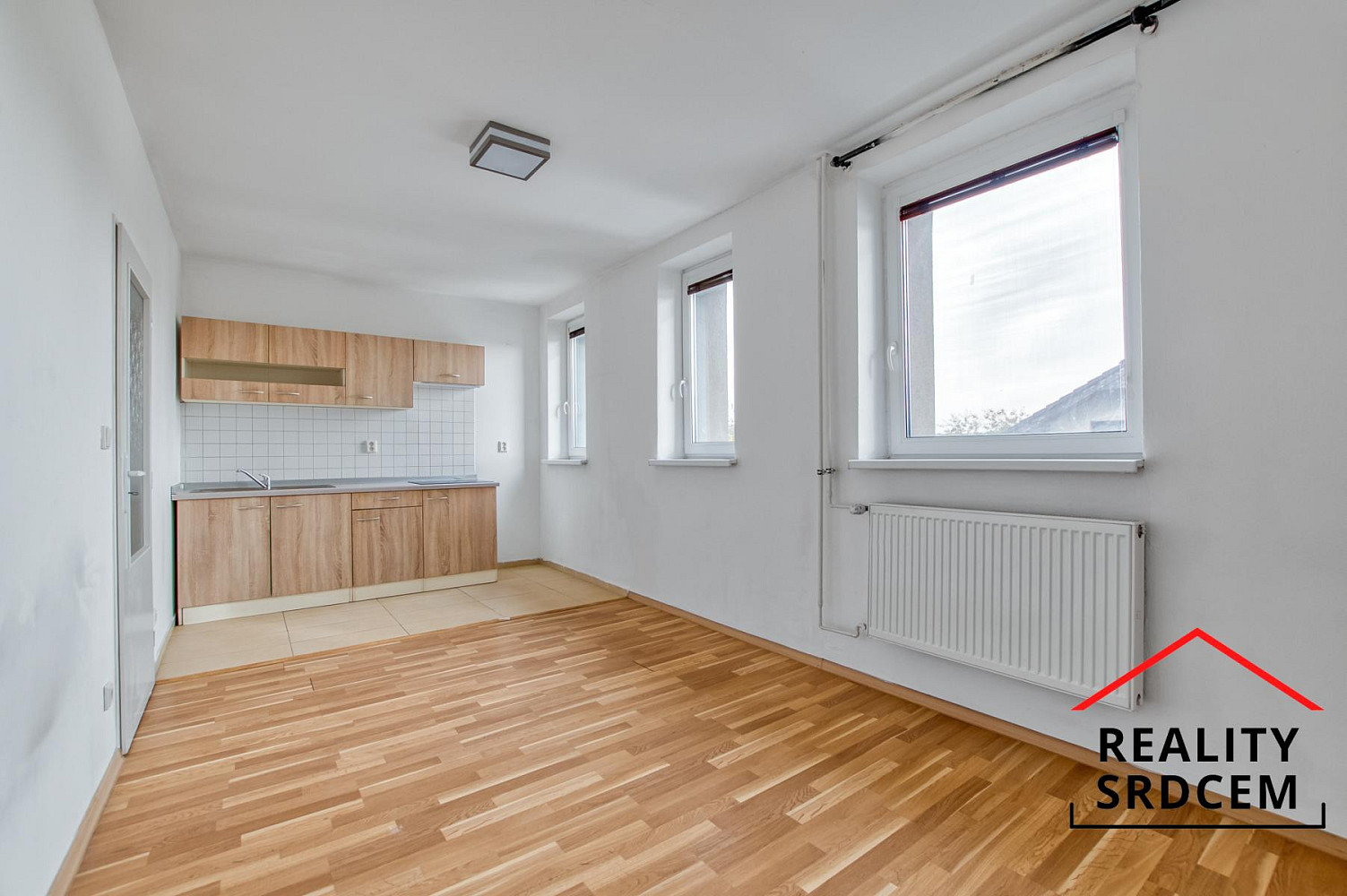 Pronájem bytu 2+kk 48 m² – fotografie 2