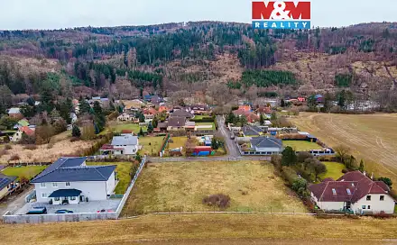 Prodej stavebního pozemku 1 000 m², Libeř, okres Praha-západ