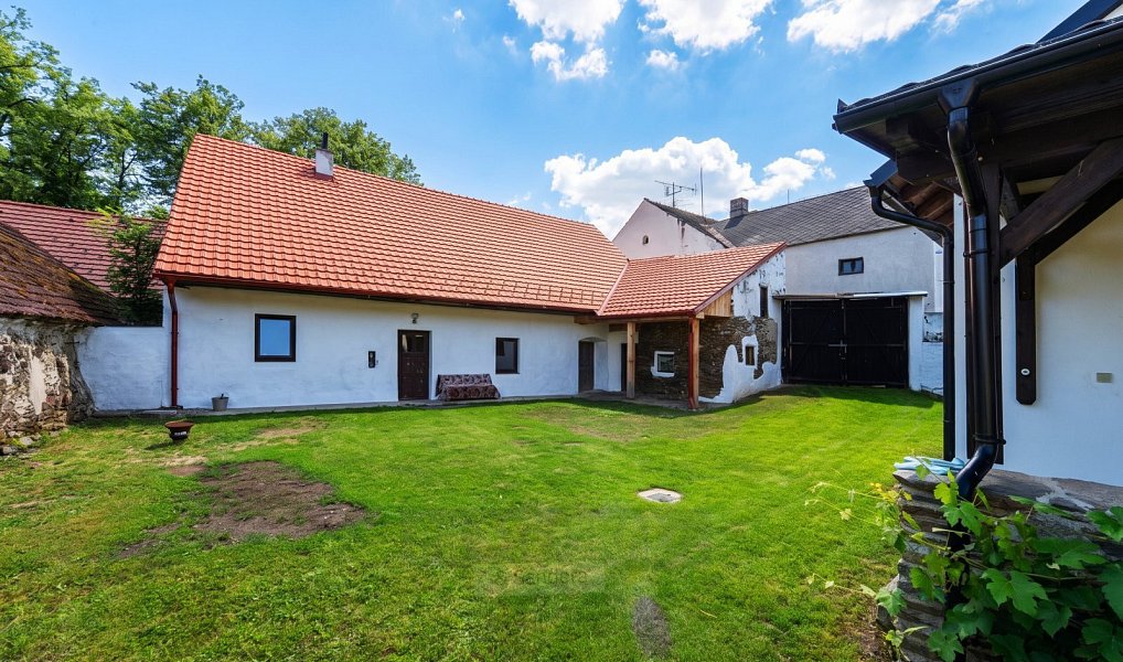 Prodej chaty/chalupy 120 m² s pozemkem 1 101 m², Rožmitál na Šumavě – náhled fotky 17
