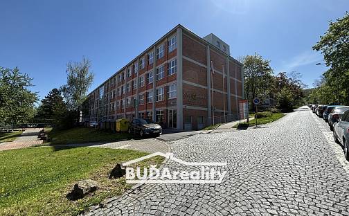 Pronájem kanceláře 48 m², nám. T. G. Masaryka, Zlín