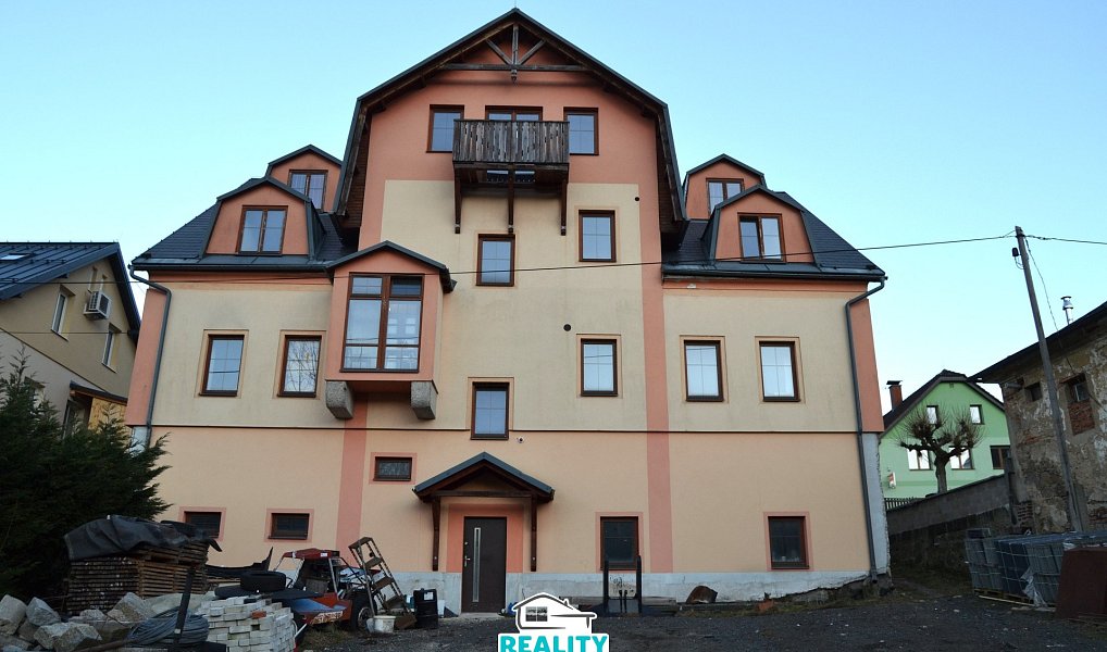 Prodej domu 690 m² s pozemkem 611 m², Hejnice – náhled fotky 26
