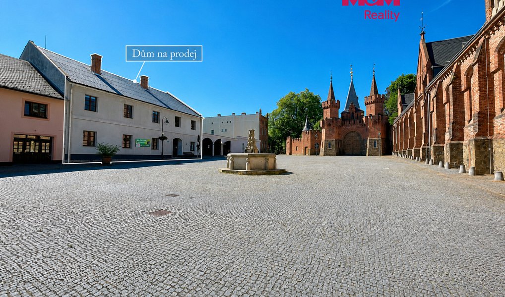 Prodej ubytovacího objektu 414 m², Hradec nad Moravicí – fotka 1 z 28