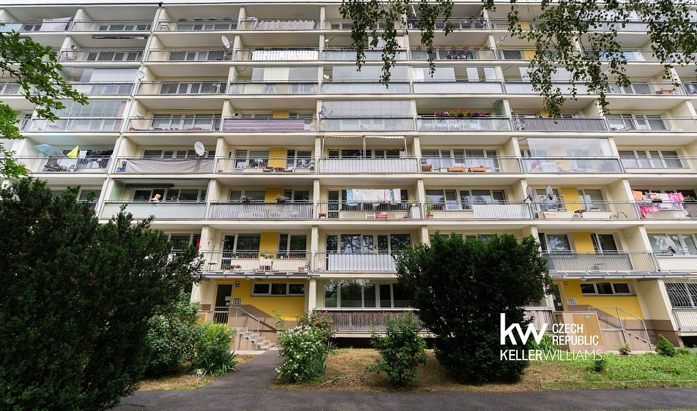 Prodej bytu 3+1 72 m², Teplice – náhled fotky 42