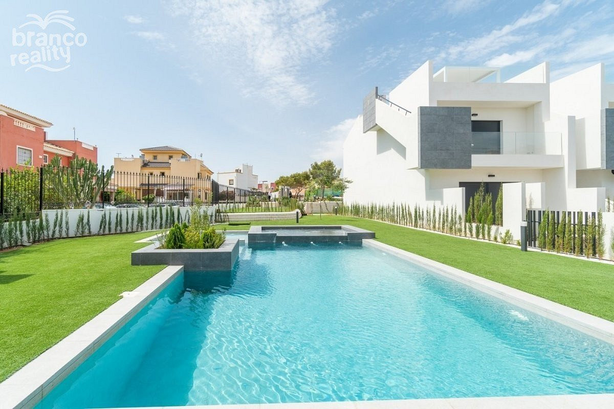 Casa – Torrevieja, Urbanización Los Balcones - Vista 5