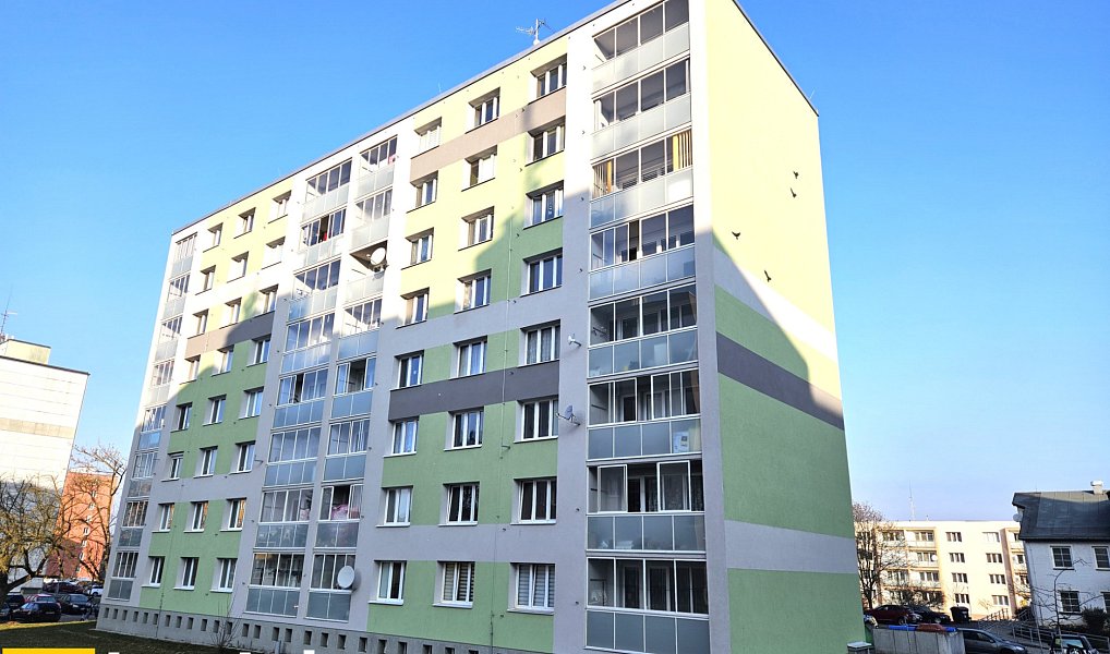 Pronájem bytu 1+1 34 m², Dobřany – fotka 1 z 12