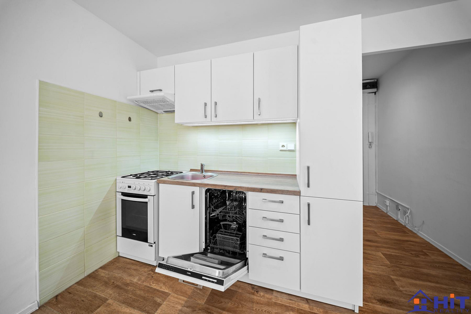 Prodej bytu 2+kk 37 m² — photo 4