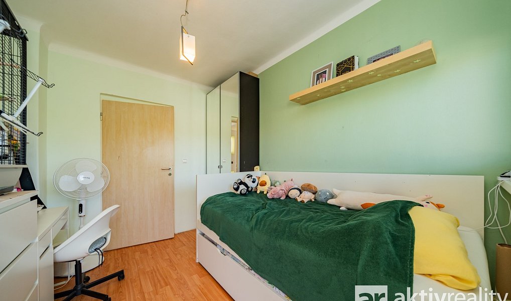 Prodej domu 260 m² s pozemkem 752 m², Praha – náhled fotky 31
