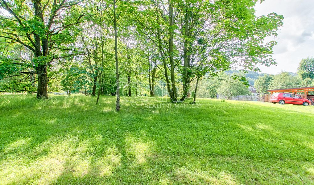 Prodej stavebního pozemku 3 674 m², Frenštát pod Radhoštěm – náhled fotky 10