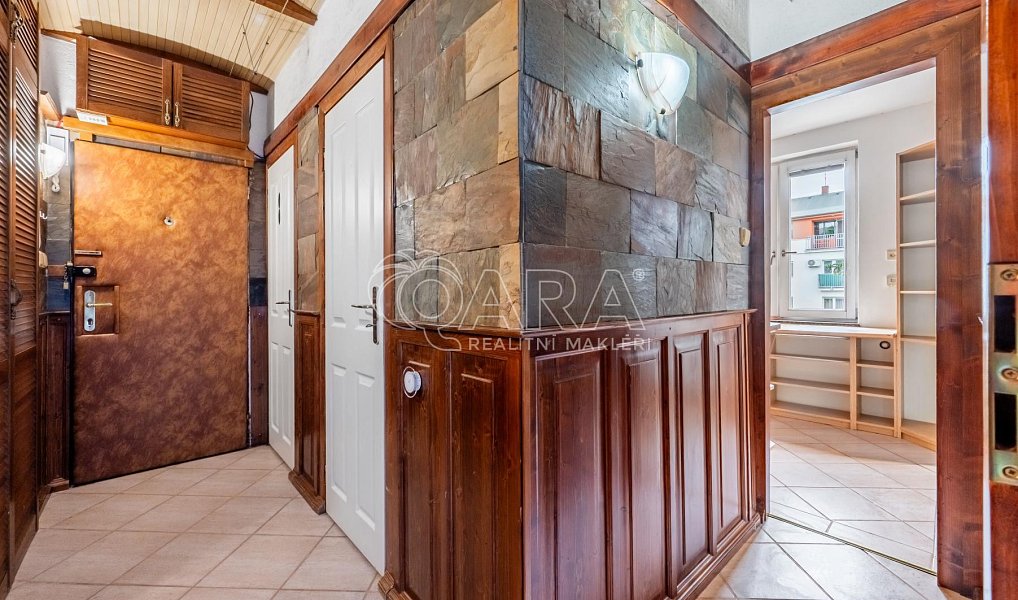 Pronájem bytu 3+1 74 m², Roztoky – náhled fotky 13
