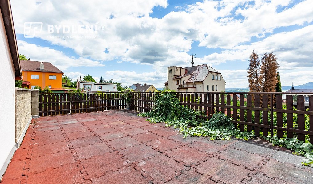 Prodej domu 314 m² s pozemkem 560 m², Krupka – náhled fotky 18
