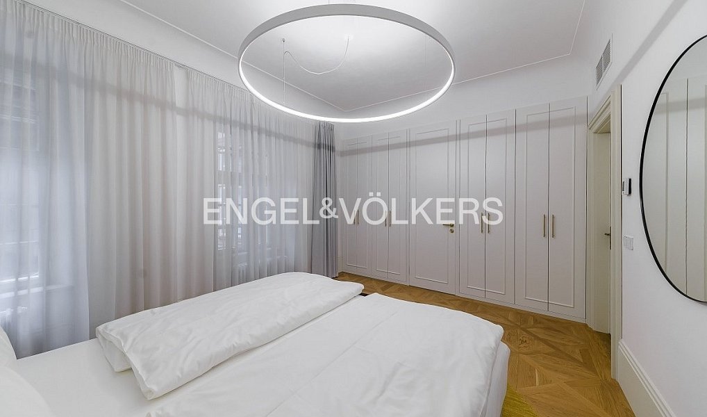 Pronájem bytu 2+kk 72 m², Praha – náhled fotky 5