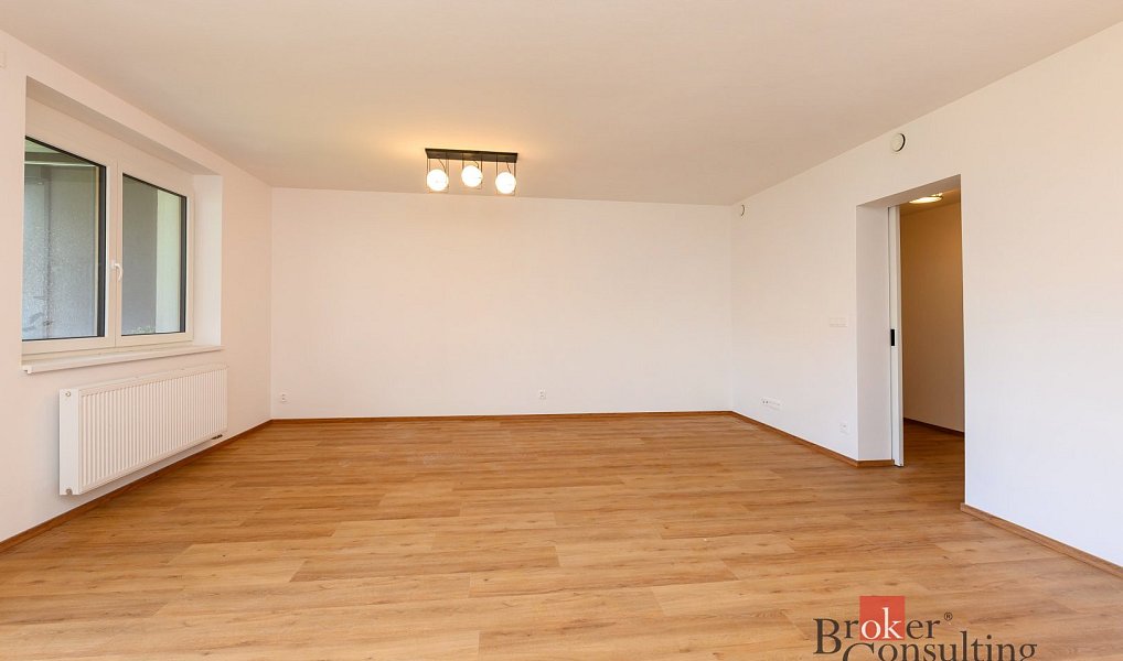 Pronájem bytu 3+kk 99 m², Plzeň – náhled fotky 9