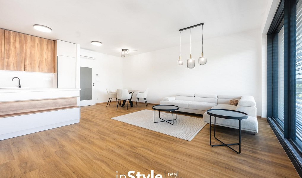 Pronájem bytu 3+kk 81 m², Uherské Hradiště – náhled fotky 11
