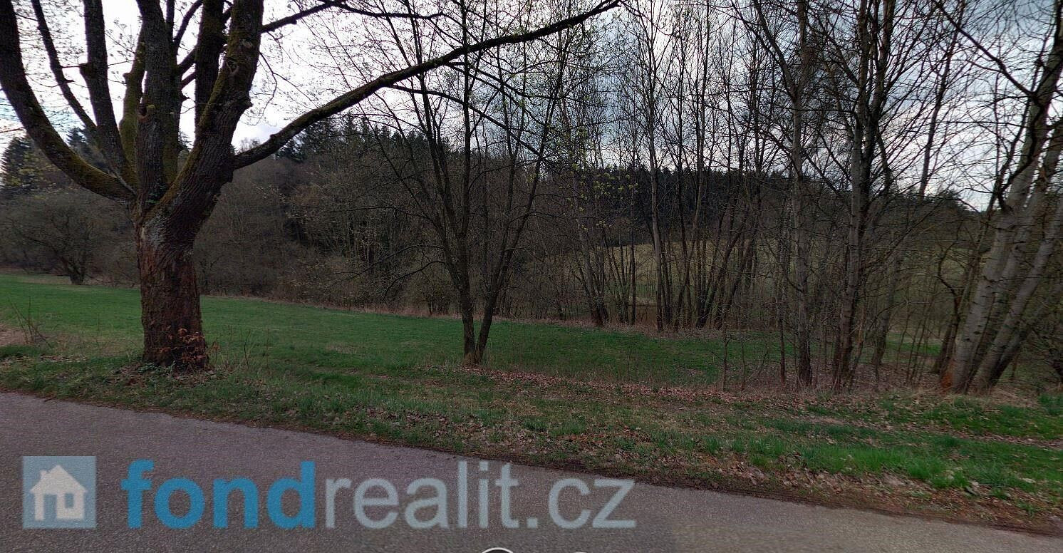 Prodej stavebního pozemku 1 210 m² – fotografie 5