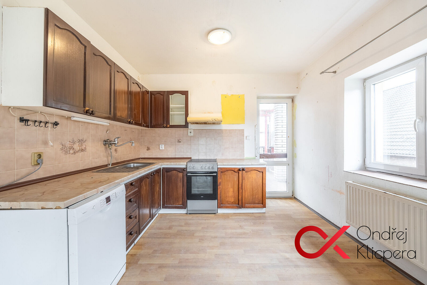 Prodej domu 180 m² s pozemkem 1 584 m² – fotografie 3