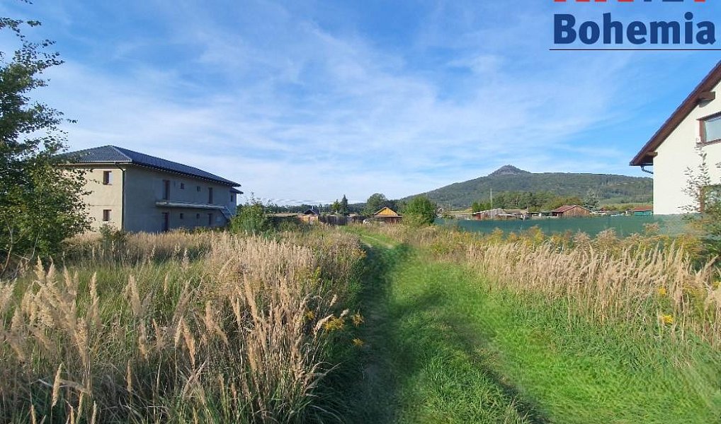 Prodej stavebního pozemku 1 401 m², Mimoň – náhled fotky 2