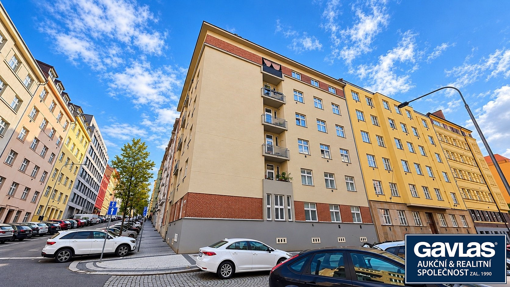 Pronájem bytu 1+1 53 m²