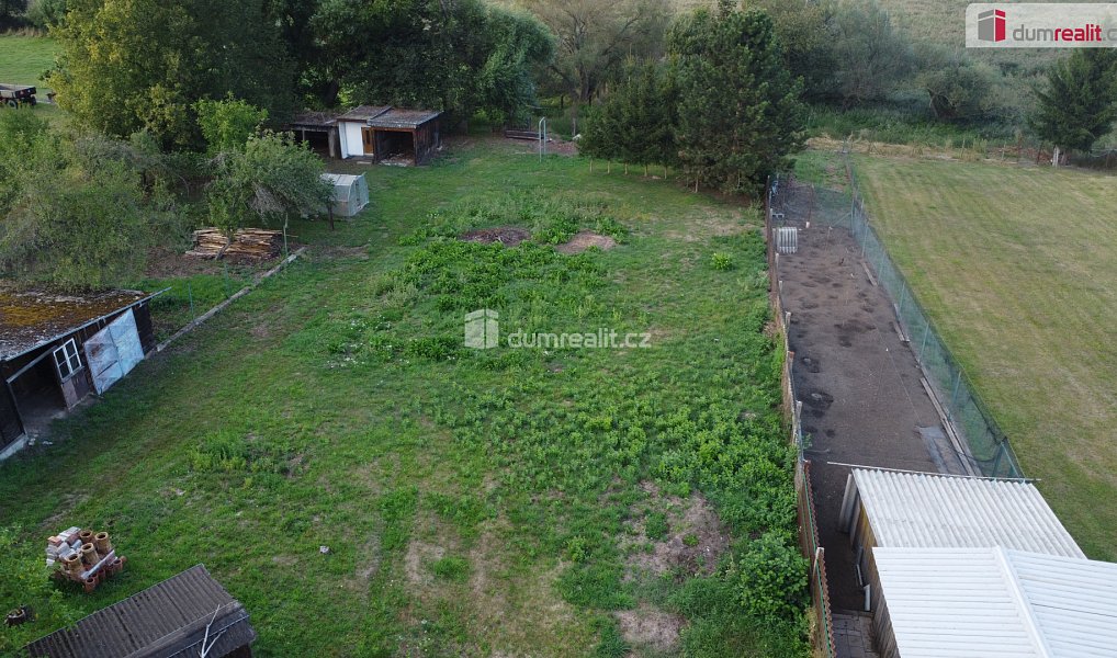 Prodej stavebního pozemku 810 m², Vroutek – náhled fotky 15