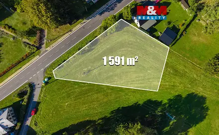 Prodej stavebního pozemku 1 591 m², Krásná Lípa, okres Děčín
