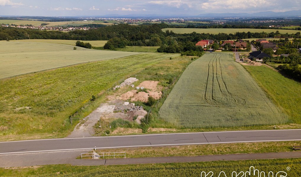 Prodej stavebního pozemku 3 828 m², Horní Lhota – náhled fotky 3