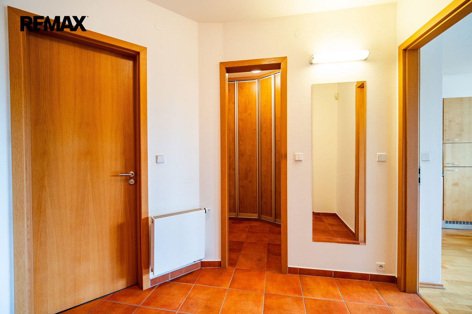 Pronájem bytu 2+kk 53 m² – fotografie 4