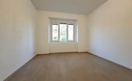 Pronájem bytu 1+kk 27 m², Hartigova, Praha 3 - Žižkov