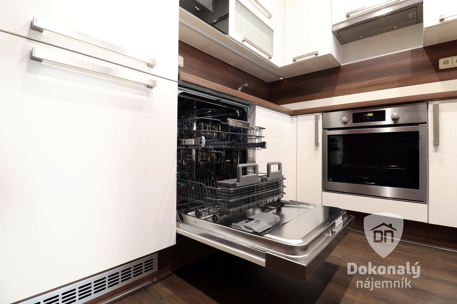 Pronájem bytu 2+kk 49 m² – fotografie 4
